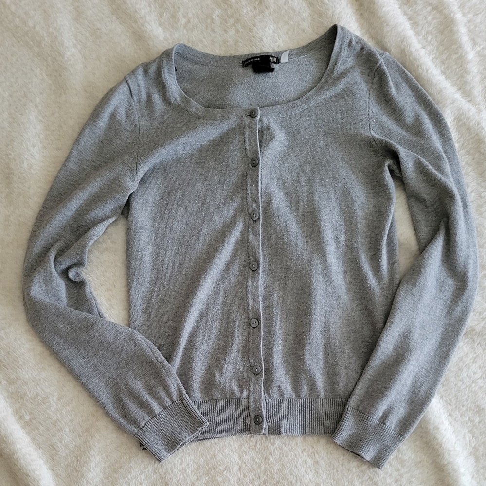 H&M Gray Basic Round Neck Cardigan